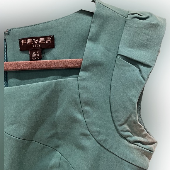 Vintage Style Pencil Dress - Picture 3 of 4